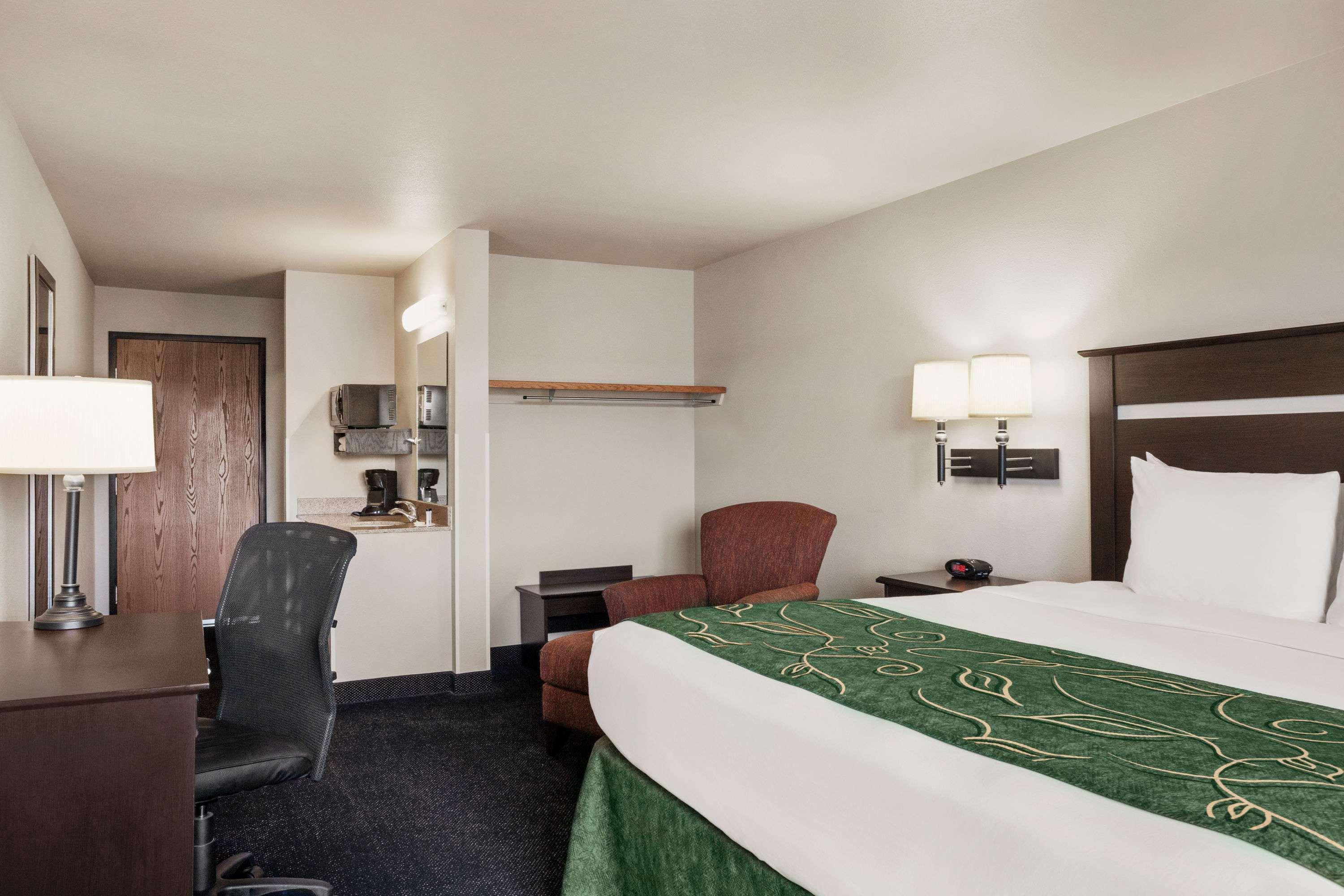 Travelodge by Wyndham McAlester Eksteriør billede